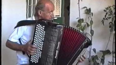 joão barra bexiga a tocar|joão barra bexiga|jbbb