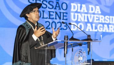 paulo aguas reitor|Ana Jorge|CelesteGarcia_Funcionaria|Efigenio_Rebelo_Docente|Homenageados40anos|Reitor_Pres_ConselhoGeral|Rita_Tavares_Pres_AAUALG|Sessao_Solene1|Rita_Tavares_Pres_AAUALG