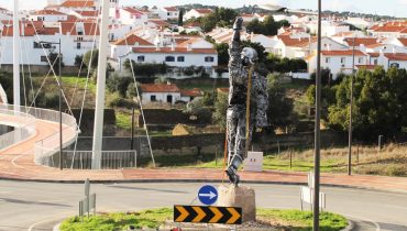 rotunda mineiros almodôvar (1)|rotunda mineiros almodôvar (2)