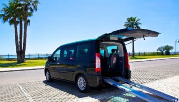 taxis_2|taxis_1|Táxis para pessoas com mobilidade reduzida|Táxis para pessoas com mobilidade reduzida